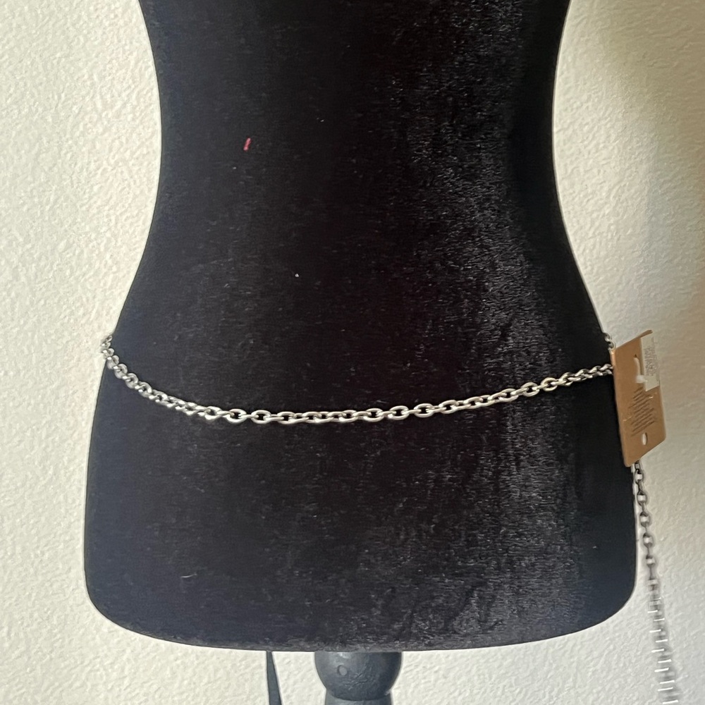 Silvertone‎ Chain Adjustable Belt W/ Central Turquoise Stone Stagecoach Rodeo - Picture 2 of 6